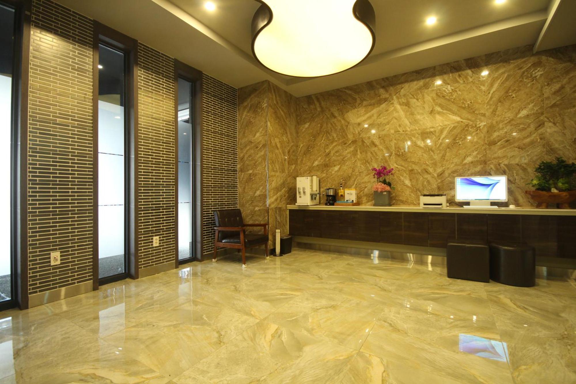 Jinju Kai Hotel Екстер'єр фото