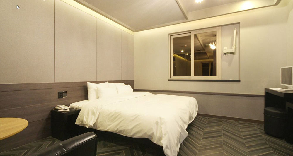 Jinju Kai Hotel Екстер'єр фото